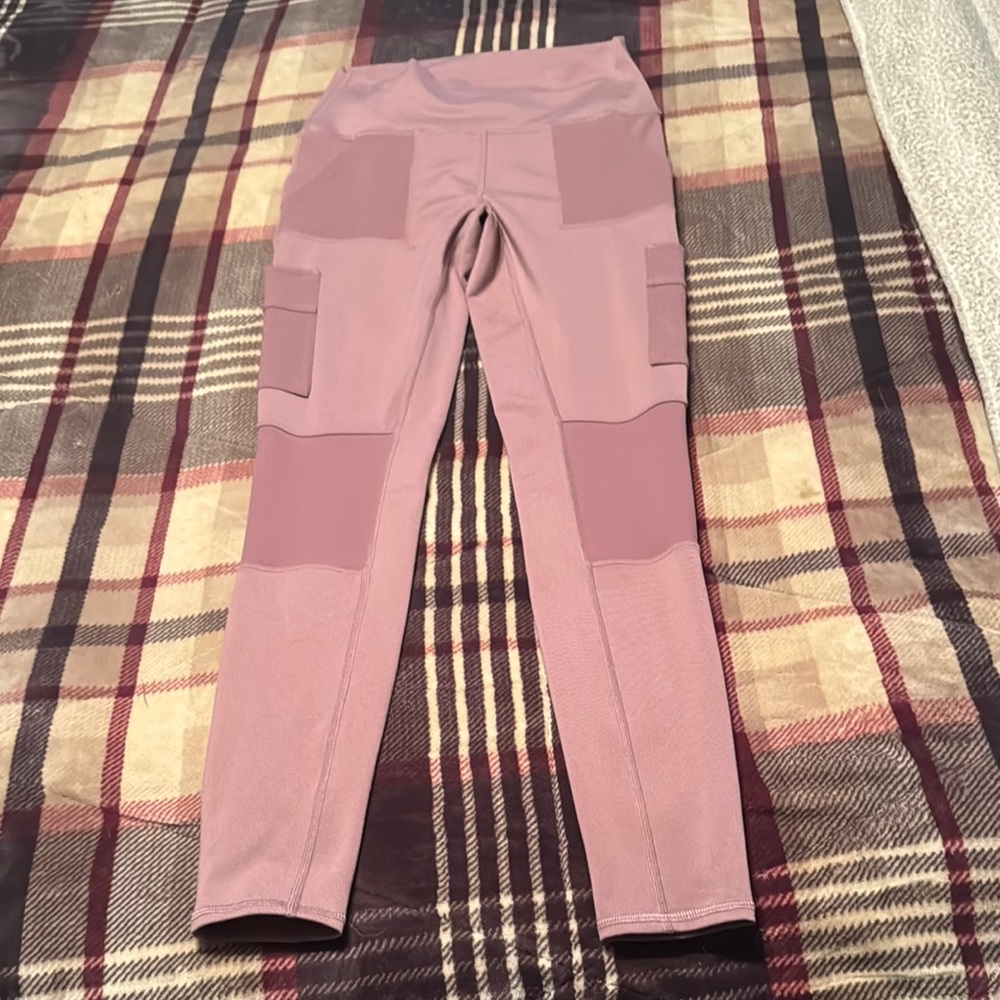 Women's Cargo Leggings — Mauve Pink